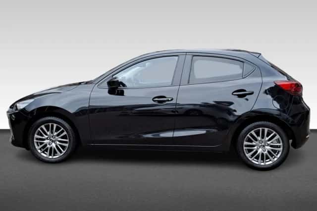Mazda 2 (2022) thumbnail 2