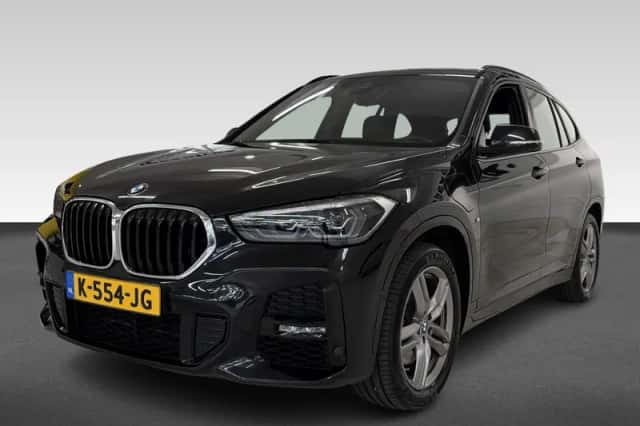 BMW X1 (2021) thumbnail 1