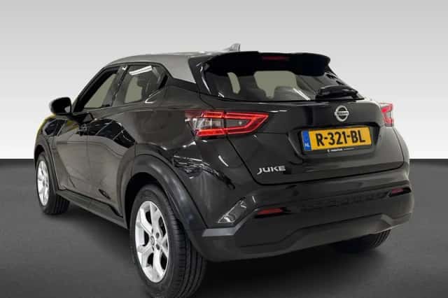 Nissan Juke (2022) thumbnail 3