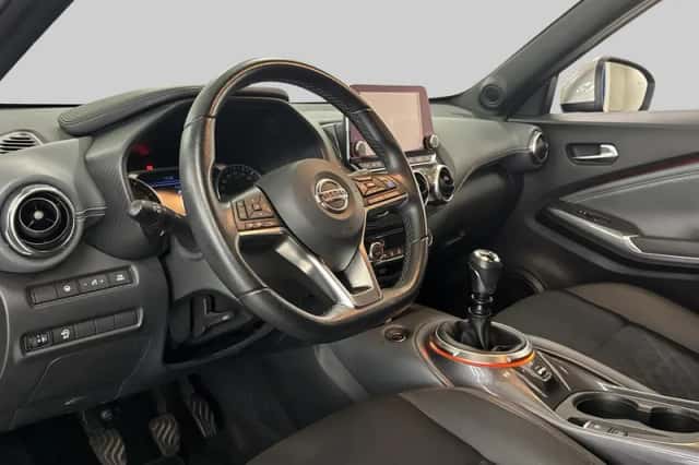 Nissan Juke (2022) thumbnail 4