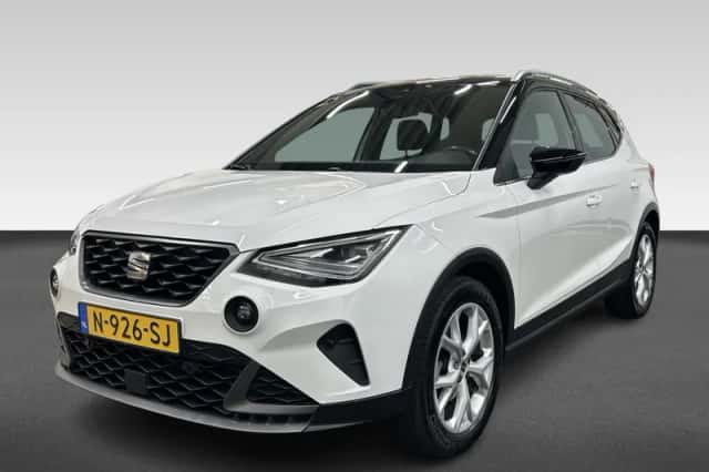 SEAT Arona (2022) thumbnail 1