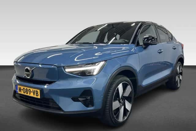 Volvo C40 (2021) thumbnail 1
