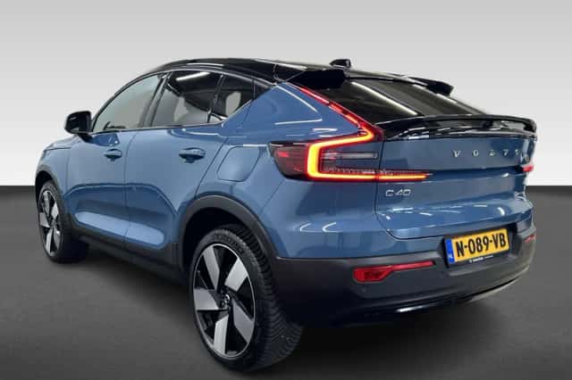 Volvo C40 (2021) thumbnail 3