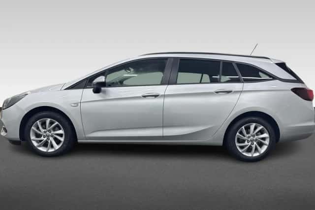 Opel Astra (2021) thumbnail 2