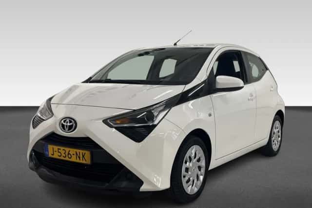Toyota Aygo (2020) thumbnail 1