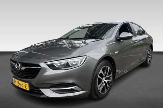Opel Insignia (2018) thumbnail 1