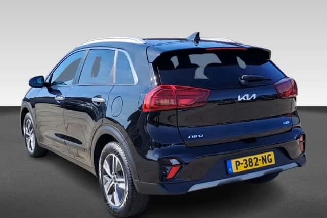 Kia Niro (2022) thumbnail 3