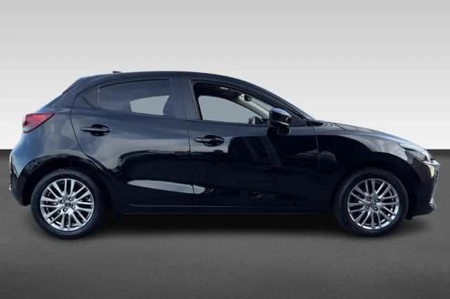 Mazda 2 (2021) thumbnail 6