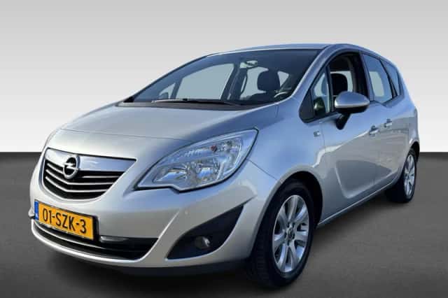 Opel Meriva (2011) thumbnail 1