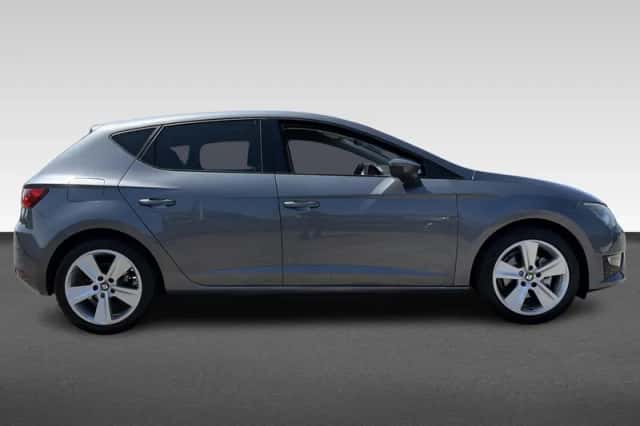 SEAT Leon (2013) thumbnail 6