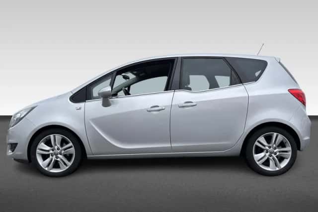 Opel Meriva (2017) thumbnail 2