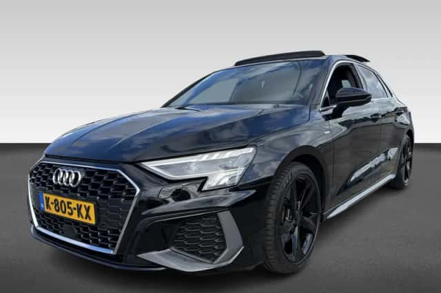 Audi A3 (2021) thumbnail 1