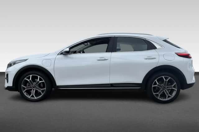 Kia XCeed (2021) thumbnail 2
