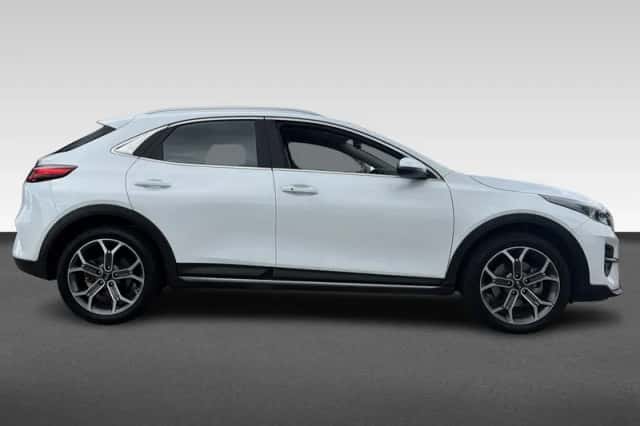 Kia XCeed (2021) thumbnail 6