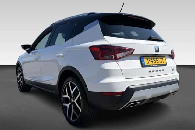SEAT Arona (2020) thumbnail 3