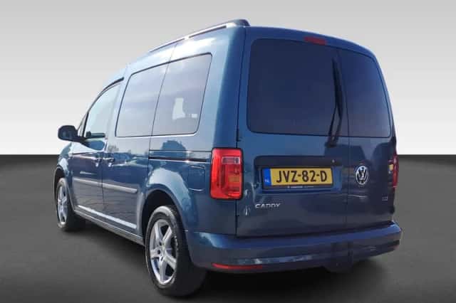 Volkswagen Caddy (2017) thumbnail 3