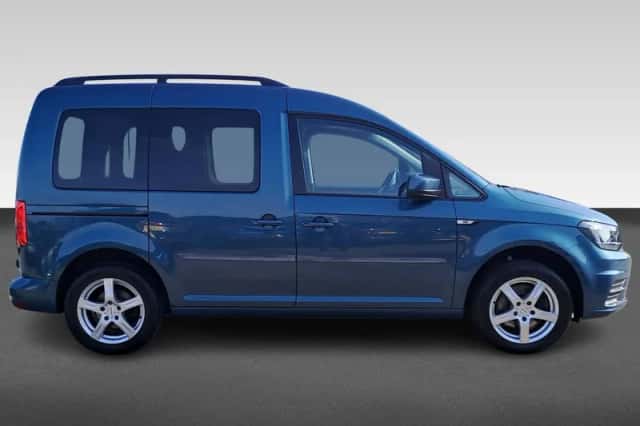 Volkswagen Caddy (2017) thumbnail 5