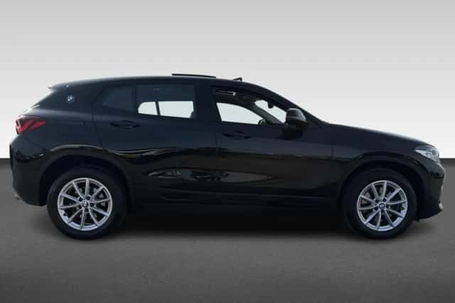 BMW X2 (2021) thumbnail 6