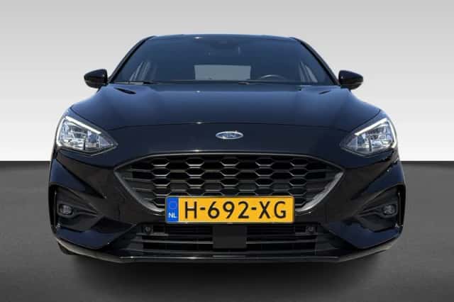 Ford Focus (2020) thumbnail 4