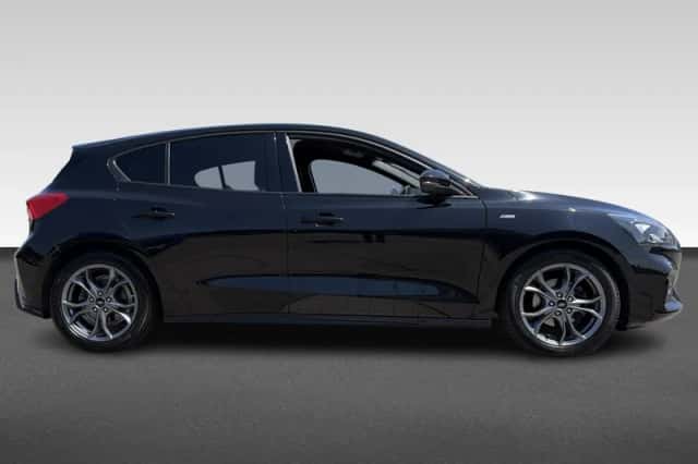 Ford Focus (2020) thumbnail 6