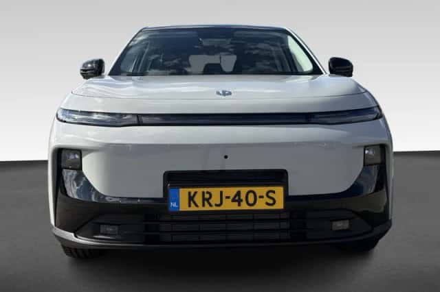 Leapmotor B10 (2026) thumbnail 4