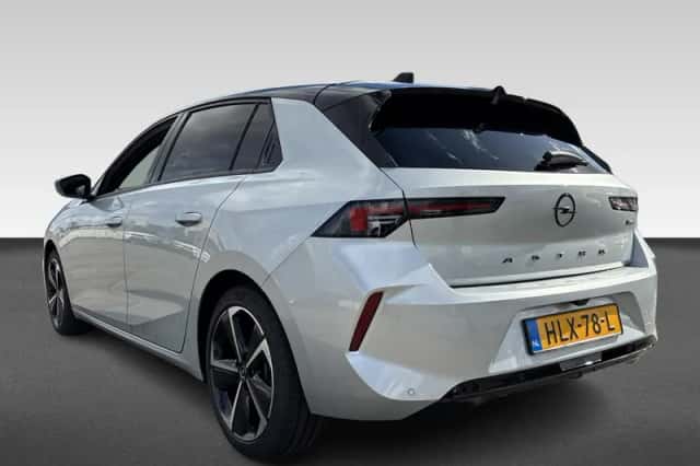 Opel Astra (2025) thumbnail 3