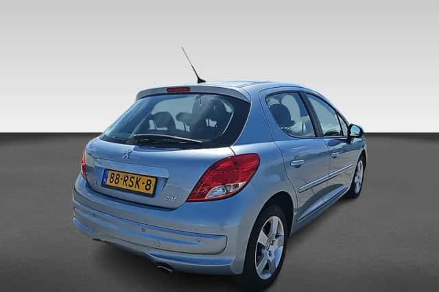 Peugeot 207 (2011) thumbnail 6