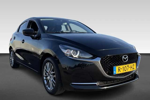 Mazda 2 (2022) thumbnail 2
