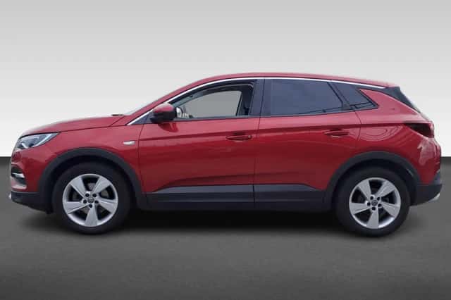 Opel Grandland X (2019) thumbnail 2