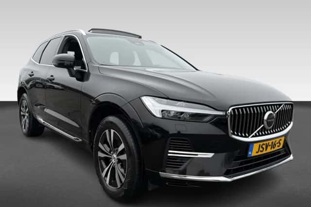 Volvo XC60 (2022) thumbnail 5