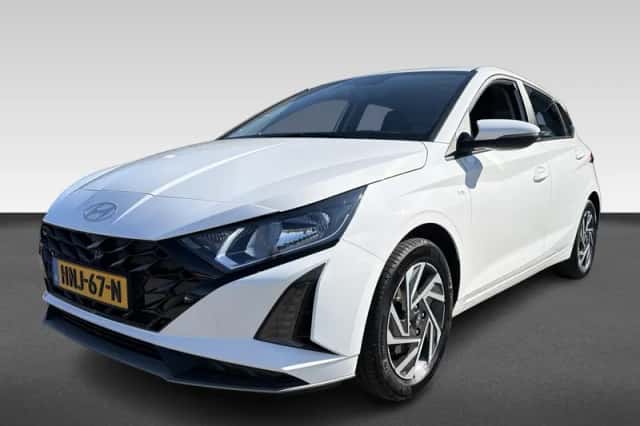 Hyundai i20 (2025) thumbnail 1