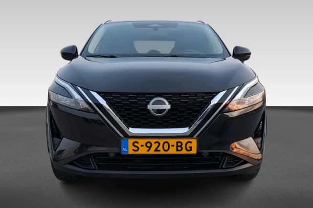 Nissan Qashqai (2023) thumbnail 4