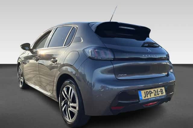 Peugeot 208 (2023) thumbnail 3