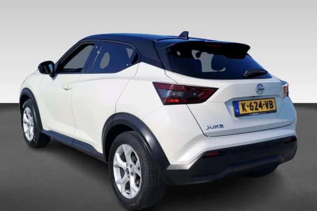 Nissan Juke (2021) thumbnail 2