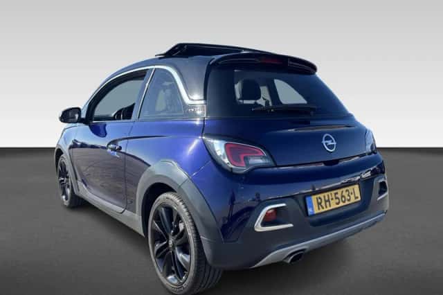 Opel Adam (2017) thumbnail 3