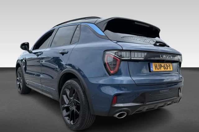 Lynk & Co 01 (2025) thumbnail 3