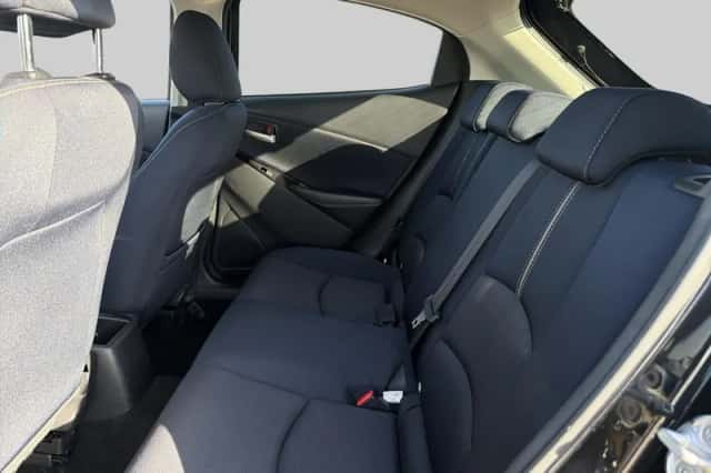 Mazda 2 (2021) thumbnail 6