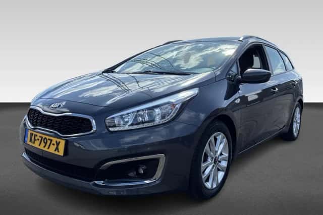 Kia Ceed Sportswagon (2017) thumbnail 1
