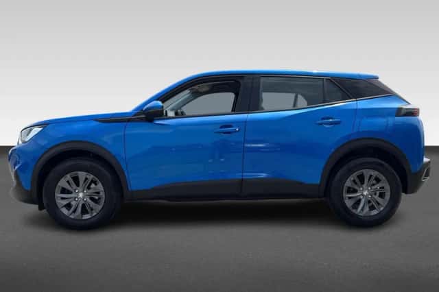 Peugeot 2008 (2021) thumbnail 2