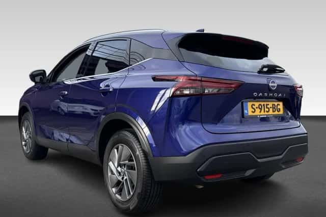 Nissan Qashqai (2023) thumbnail 2