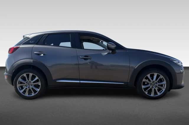 Mazda CX-3 (2017) thumbnail 6