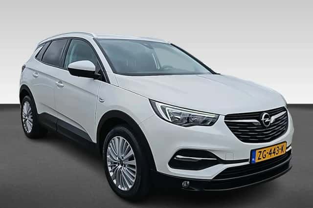 Opel Grandland X (2018) thumbnail 3