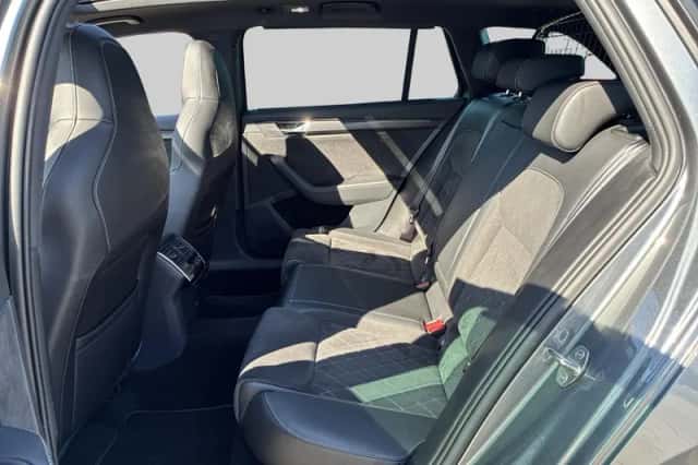 Škoda Superb (2023) thumbnail 6