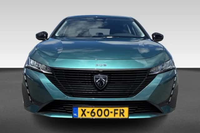 Peugeot 308 (2023) thumbnail 4