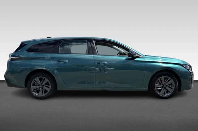 Peugeot 308 (2023) thumbnail 6