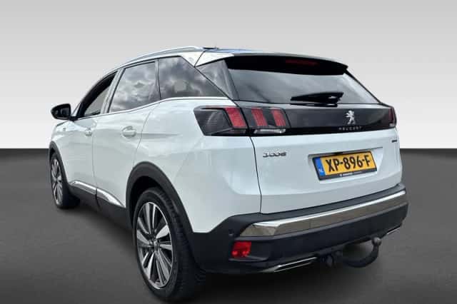 Peugeot 3008 (2019) thumbnail 3