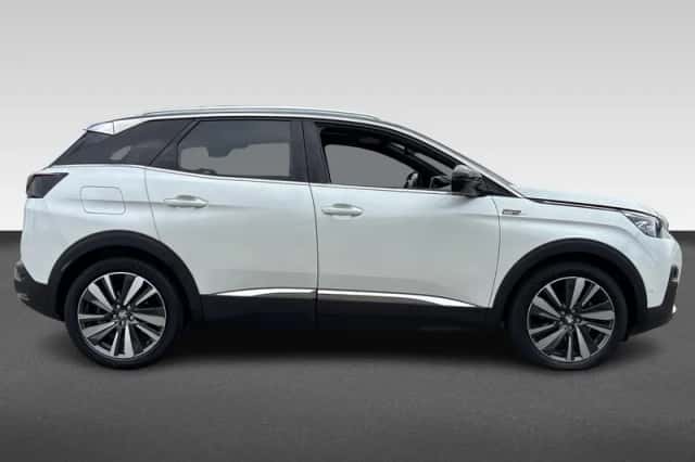 Peugeot 3008 (2019) thumbnail 6