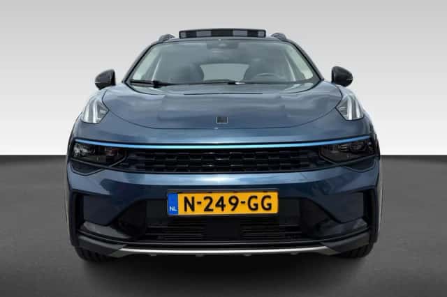 Lynk & Co 01 (2021) thumbnail 4