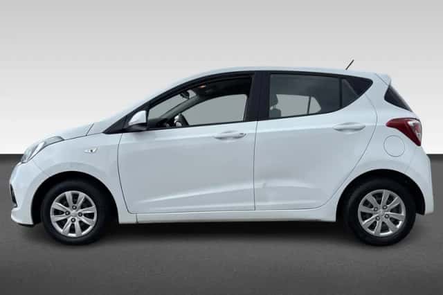 Hyundai i10 (2016) thumbnail 2