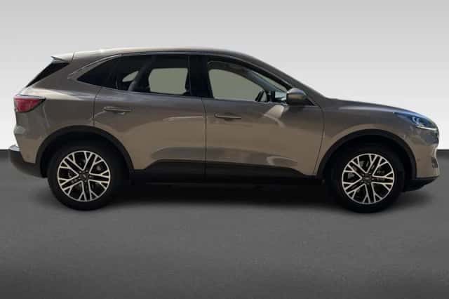 Ford Kuga (2020) thumbnail 6